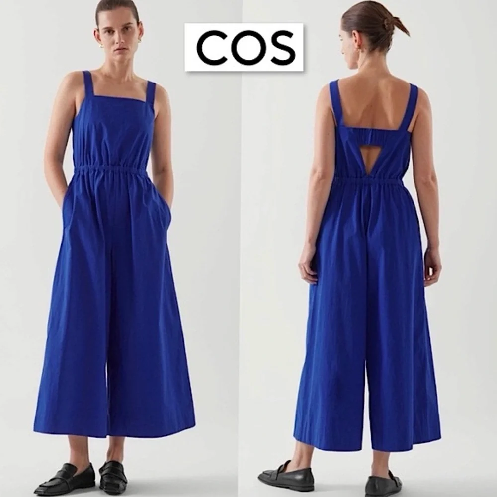 COS Wide Leg Jumpsuit in Brigh Blue Size 4 Smocked Cutout Back Sleeveless Retro - Picture 1 of 16